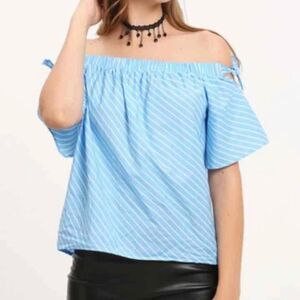 Xs blue white stripe off the shoulder top